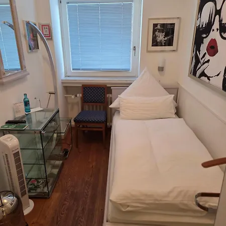 Freiheit Κολωνία