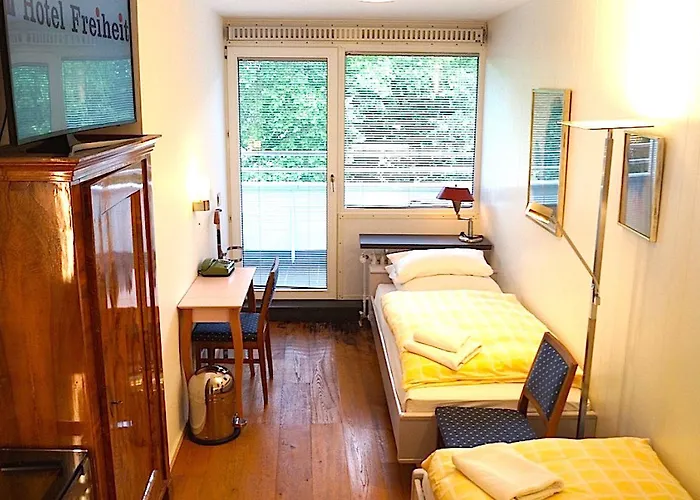 Freiheit Hotel 3*