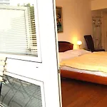 Freiheit 3*