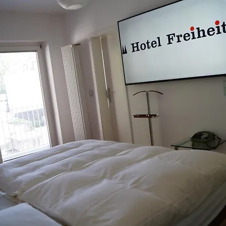 Freiheit Gmbh Ξενοδοχείο 3*
