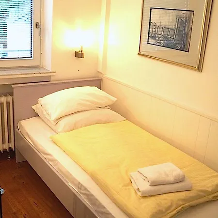 Hotel Freiheit Gmbh Colónia