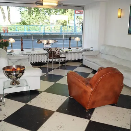 Freiheit Gmbh Hotel Cologne