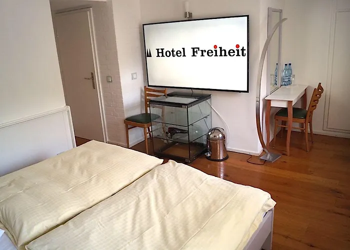 Freiheit Hotell 3*