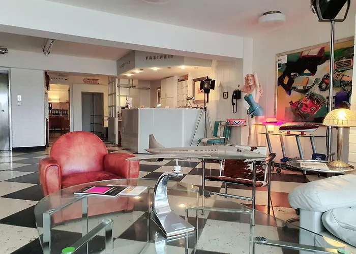 弗赖海特酒店 3*