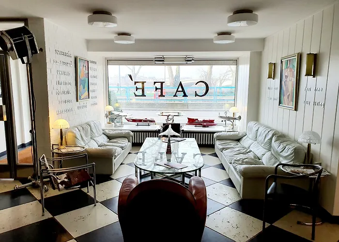 弗赖海特酒店 酒店