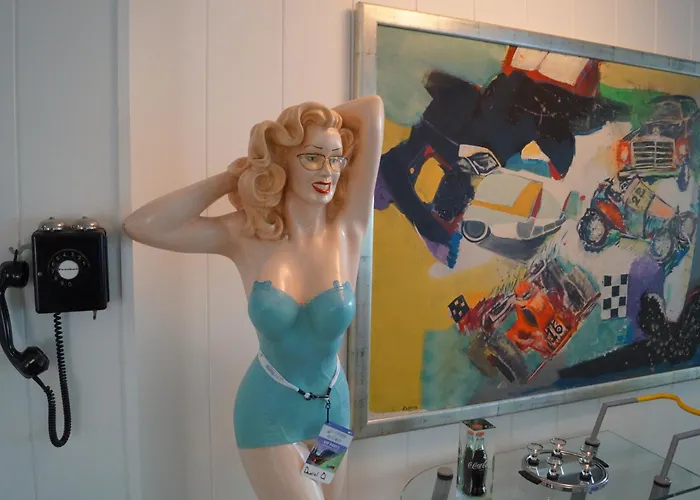 Freiheit 3* ケルン