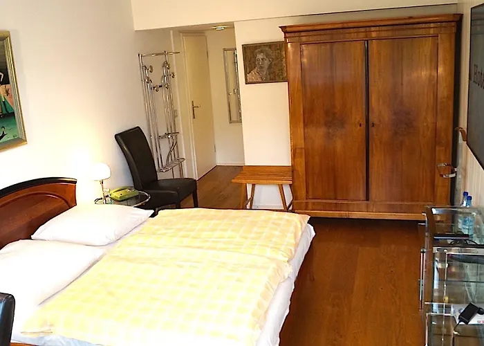 Freiheit Hotel 3*